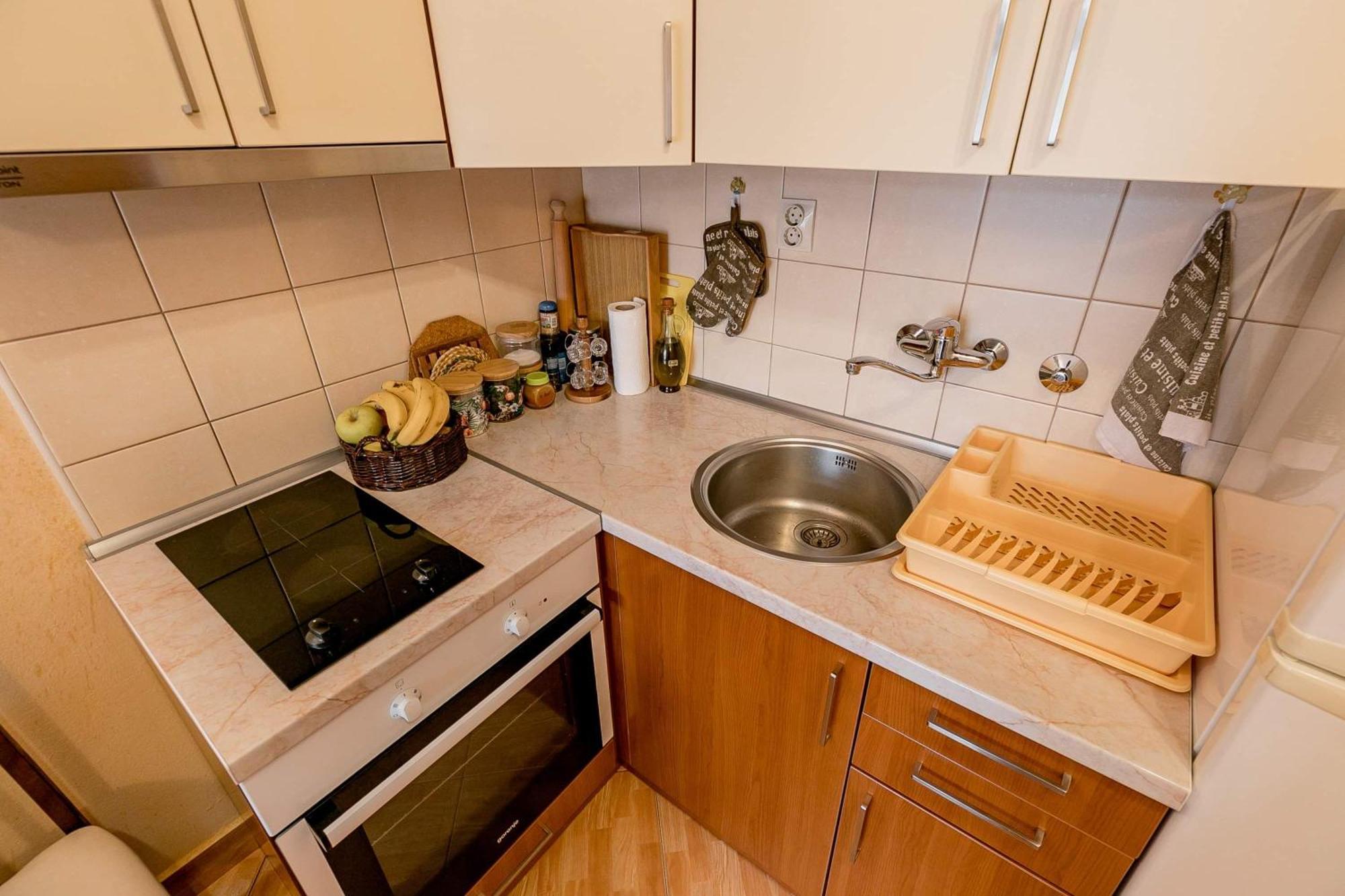 Apartments Gudelj Kamenari Eksteriør bilde